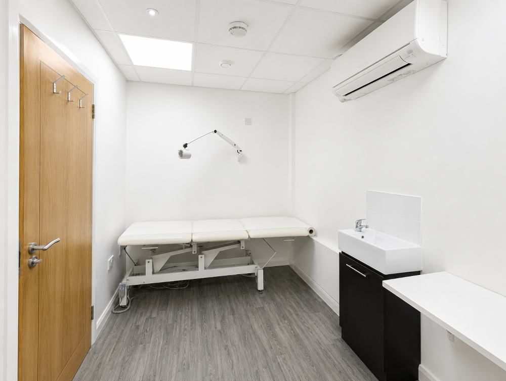 Clinic Room Four - Standard Clinic Room Clinic Suites Thornton-Cleveleys